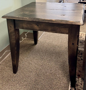 Sq Side Rustic TABLE