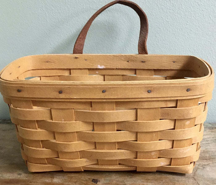 Door Basket w/Leather Handle